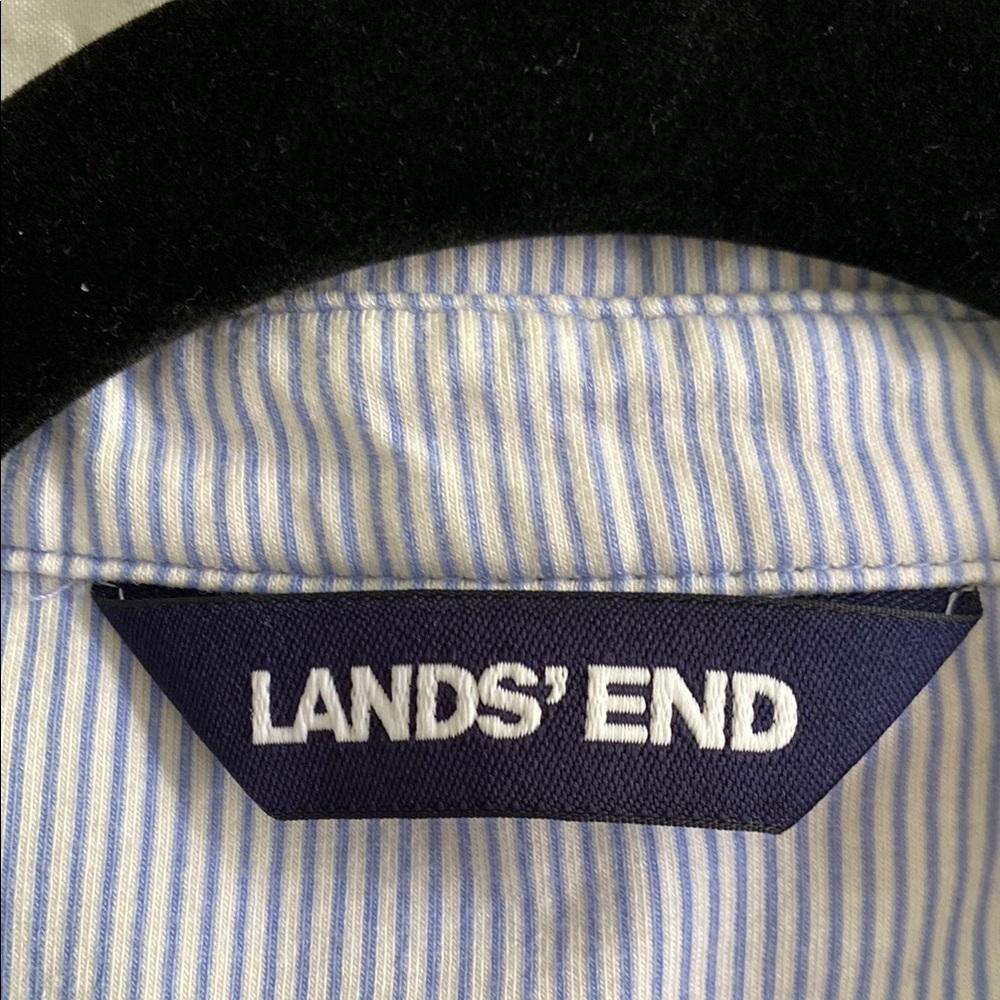 Lands' End Women's Blue Striped Button Down Shirt - Picture 2 of 6